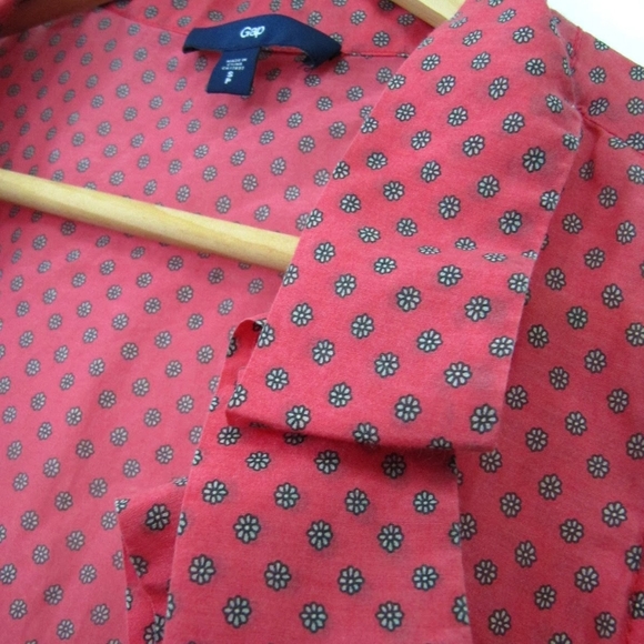 Sleeveless pattern blouse - Picture 2 of 2